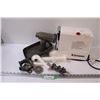 Image 1 : Kitchener Electric Meat Grinder Untested