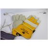 Image 2 : (3) Pairs of Work Gloves - Engraver - (2) Soldering Irons (all are working)
