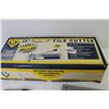 Image 4 : 13" Tile Cutter in Box