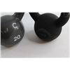Image 3 : 15 and 20 lbs Kettle Bells