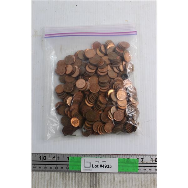 Assorted Canadian Pennies