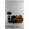 Image 1 : Coleman Propane Lamp with Tank, Lamp Cover and Basket