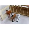 Image 2 : Melissa & Doug Horse Toy Set - (1) Horse is Missing a Hoof