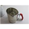 Image 3 : Crown Corn Syrup Tin, Flour Sifter