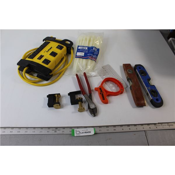 Pro Power Outlet, Zip Ties, Tools