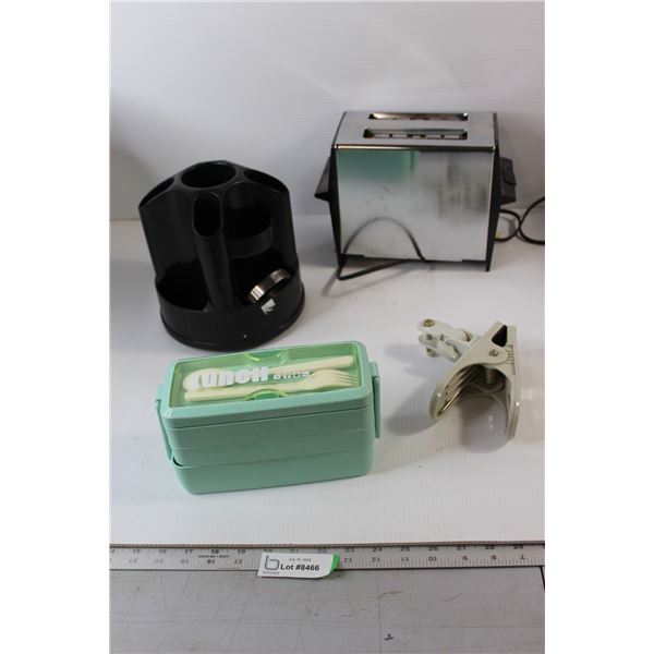 Lunch Box, Cutlery Holder, Lunch Box with Utensils, Toaster - Untested