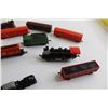 Image 3 : (10) N Scale Box Cars and Trains - As Is