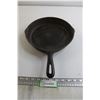 Image 1 : Wagner Ware 9" Cast Iron Pan