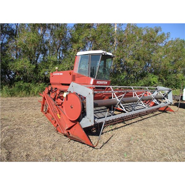 1982 Hesston 6450 Swather - Chrysler Slant 6 engine Runs Well - New battery - 21ft u2 pickup reel -