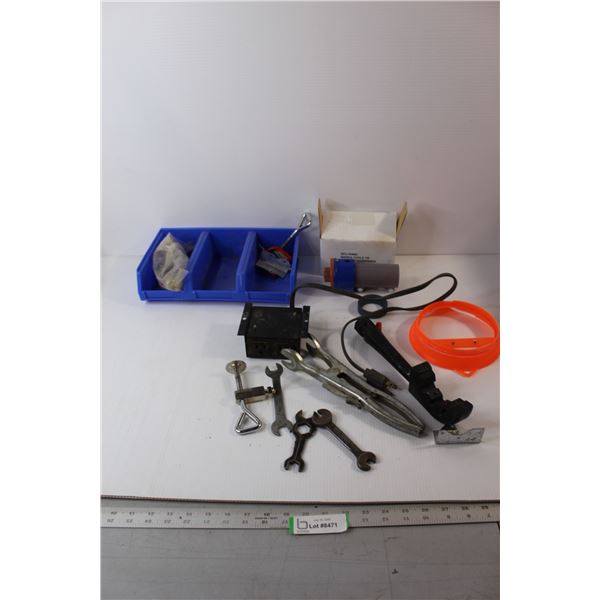 Assorted Tool Items, Drill Bit Sharpener