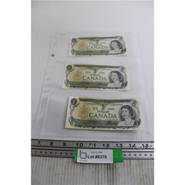 (3) Sequential 1973 Canadian $1 Bills