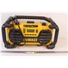 Image 1 : DeWalt Jobsite Charger & Radio - Works