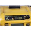 Image 2 : DeWalt Jobsite Charger & Radio - Works