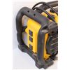 Image 3 : DeWalt Jobsite Charger & Radio - Works