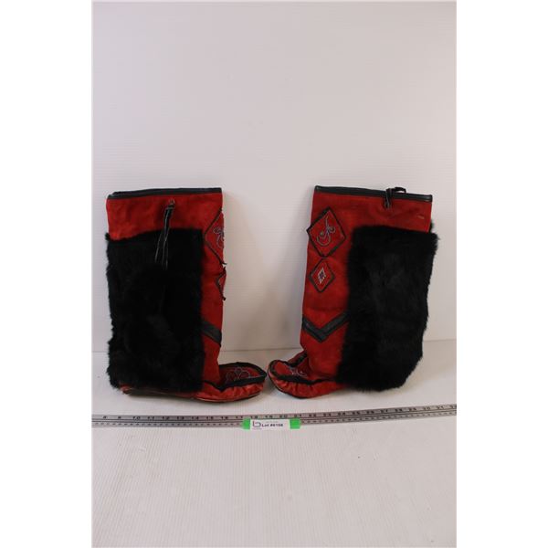Women's Red Mukluks - Size 8.5 Approx, Some Wear