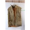 Image 1 : Buckskin Vest