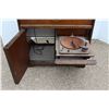 Image 2 : ** Vintage Electrohome Record Player (Some Wear/Damage, as is) - 32" x 17" x 32"