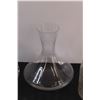 Image 3 : (3) Clear Glass Pitchers - Various Sizes