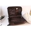 Image 2 : Macini Rolling & Expanding Suitcase - 21" x 9" x 8" & Pillow