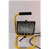 Image 1 : Jobsite Work Light - Works