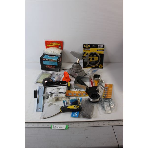 Assorted Tools/Hardware, Batteries