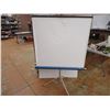 Image 2 : Bell & Howell Projector Screen-55" Diagonally