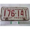Image 1 : (1) 1958 Saskatchewan License Plate