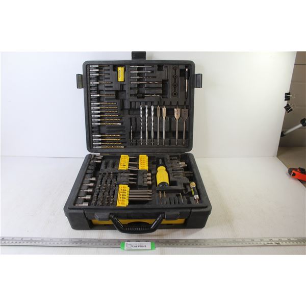 Driver Bits - Drill Bits - Screw Driver - in Case