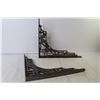 Image 3 : (2) Cast Iron Shelf Supports (12" x 14 1/2")