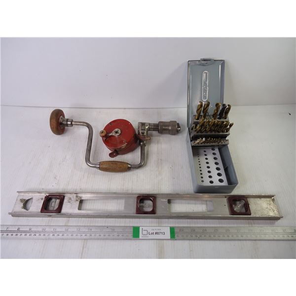 Vintage Cloth Tape Measure, Level, Vintage Hand Drill and Coated Drill Bit Set (a few missing)