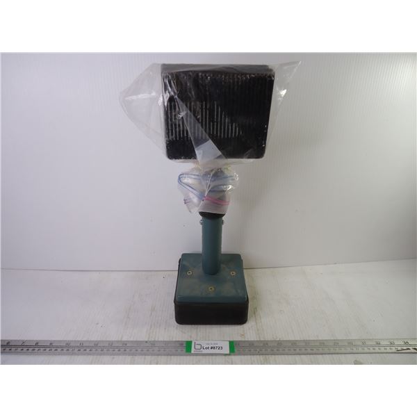 Floor Knee Kicker Carpet Installer