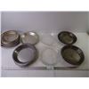 Image 1 : (6) Pie Plates,(4) Tin and (2) Glass and Several Tin Foil Pie Plates