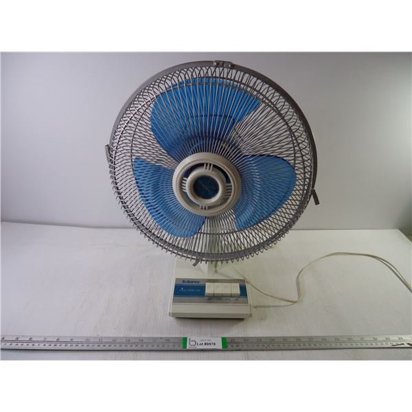 Solaray Oscillating Fan-14"-working