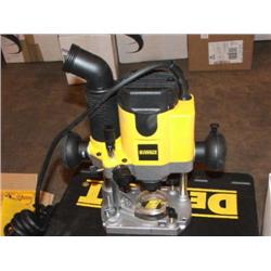 DEWALT ROUTER