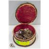 Image 1 : ANTIQUE JEWELRY BOX WITH JEWELRY