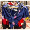 Image 1 : 1970S LADIES HALTER TIE FLORAL TOP SMALL