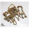 Image 1 : LOT ASSORTED VINTAGE NECKLACES