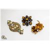 Image 1 : LOT 3 VINTAGE ORNATE BROOCHES