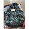 Image 2 : LOT OF SIZE SMALL (4-5YRS) CLOTHING