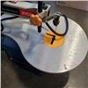 Image 2 : RYOBI 16" VARIABLE SPEED BAND SAW