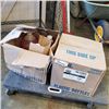 Image 1 : 2 BOXES OF SLUSHIE SYRUP MIX - 7 JUGS - 3 PEACH AND 4 LEMON LIME