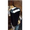 Image 2 : SEVILLE CLASSICS TOWER FAN AND LASKO PERSONAL HEATER BOTH TESTED AND WORKING