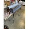 Image 2 : IRON PLANTSTAND