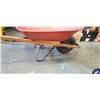 Image 3 : RED WHEELBARROW