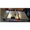 Image 2 : SUTTON 3/4 HP 10" TABLE SAW