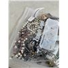 Image 2 : BAG OF ASSORTED COSTUME JEWELRY