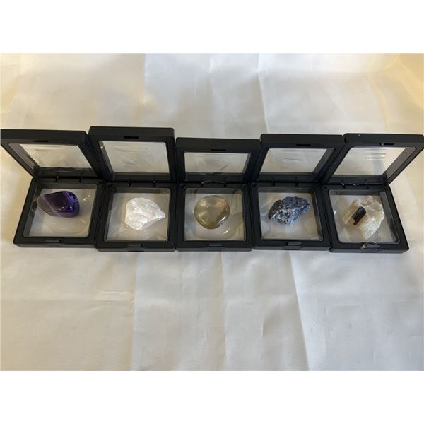 5 SEMI PRECIOUS STONES - AGATE, ROUGH ROSE QUARTZ, NATURAL CITRINE, SODALITE, BLACK TOURMALINE W/ MA