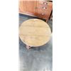 Image 2 : ANTIQUE RUSTIC PINE ROUND COFFEE TABLE, 25" DIAMETER