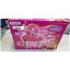 Image 2 : NEW PREXTEX CROWN MIRROR BEAUTIFUL GIRL VANITY SET