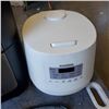 Image 2 : GOURMIA AIR FRYER AND CUCKOO RICE COOKER BOTH TESTED WORKING